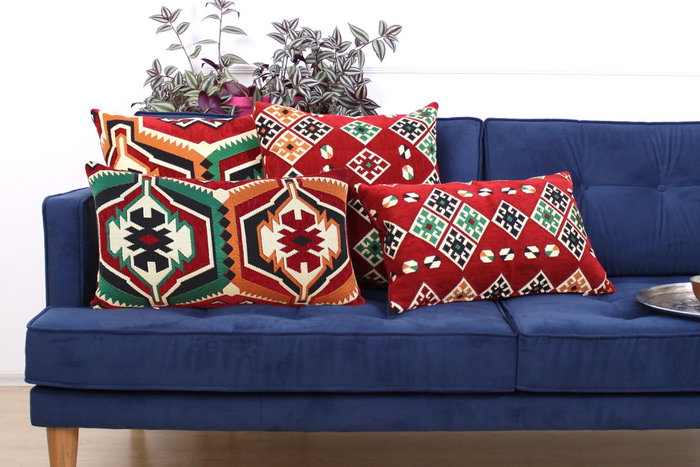 Aberto Design Cojín Esmeli - Red Multicolor Aberto Design Cojín Esmeli - Red Multicolor